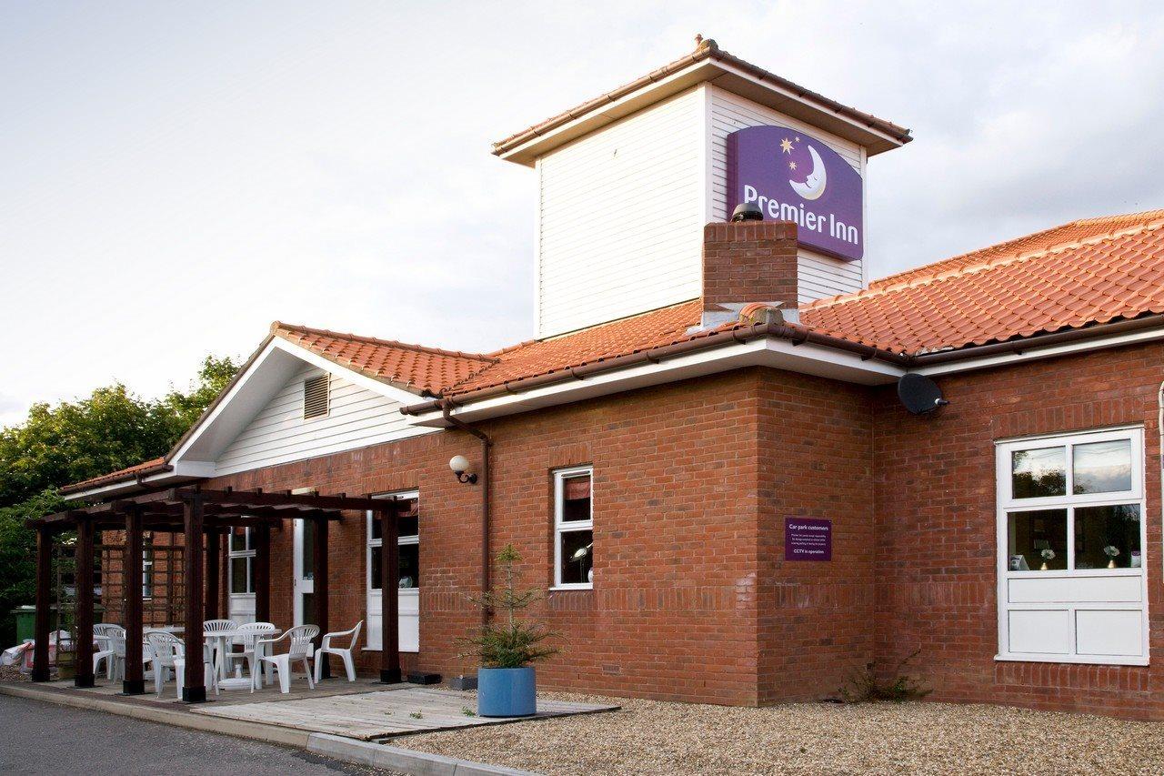 Premier Inn Челмсфорд Экстерьер фото