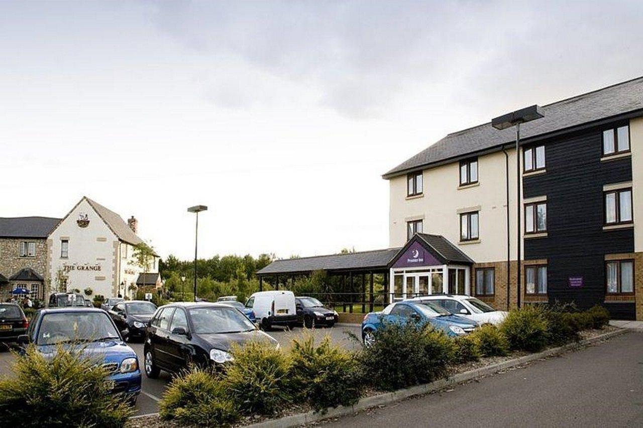 Premier Inn Челмсфорд Экстерьер фото