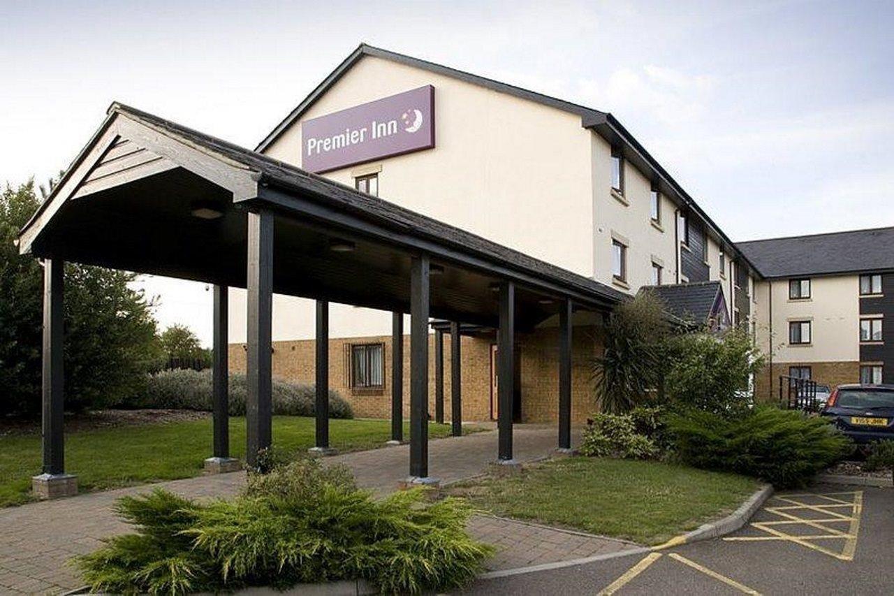 Premier Inn Челмсфорд Экстерьер фото