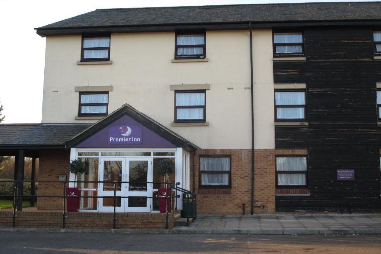 Premier Inn Челмсфорд Экстерьер фото
