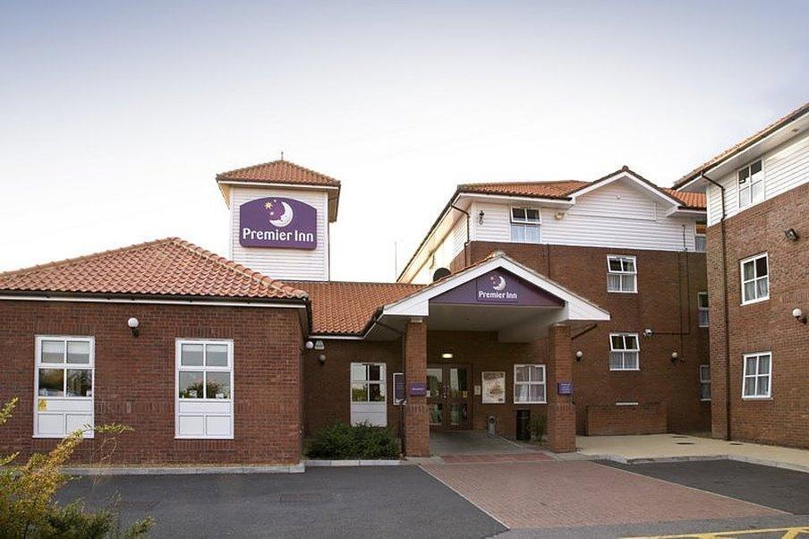 Premier Inn Челмсфорд Экстерьер фото